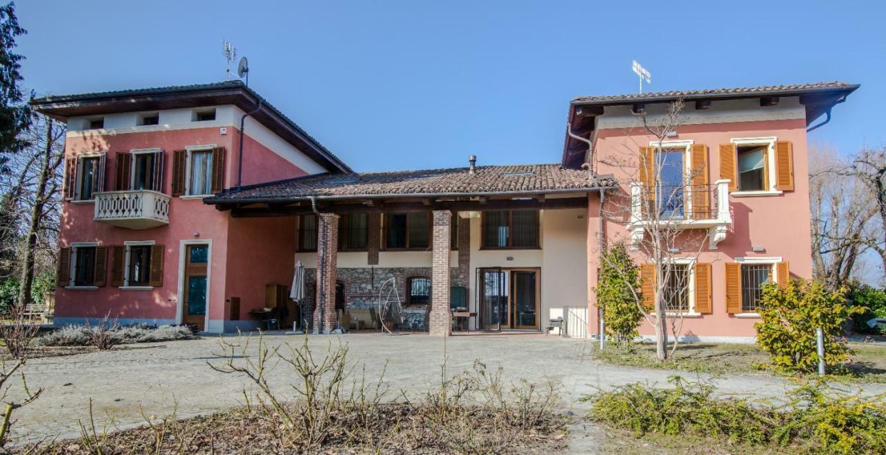 Chiara Apartment Cuneo Exterior foto